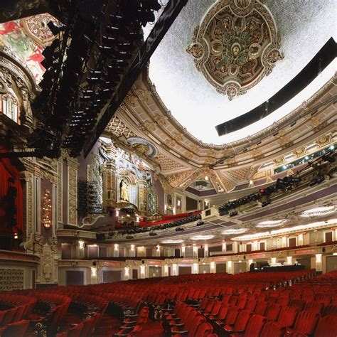 james m nederlander theatre chicago seating